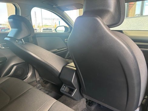 Used 2025 Kia K4 LX image 29