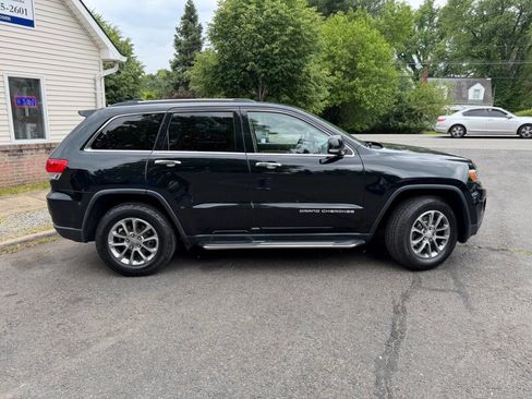 Used 2014 Jeep Grand Cherokee Limited AWD/4WD image 8