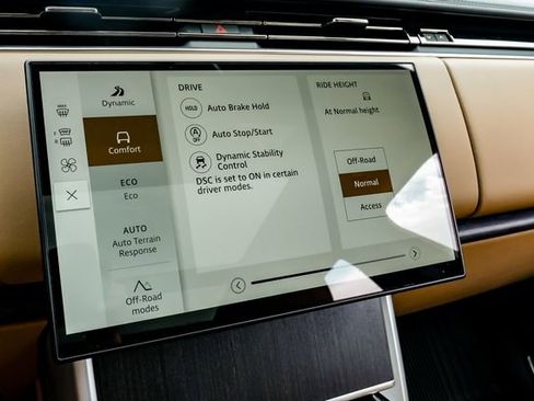 New 2026 Land Rover Range Rover SE AWD/4WD image 43