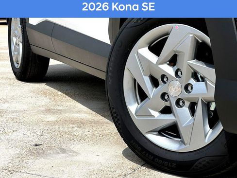 New 2026 Hyundai Kona SE FWD image 2