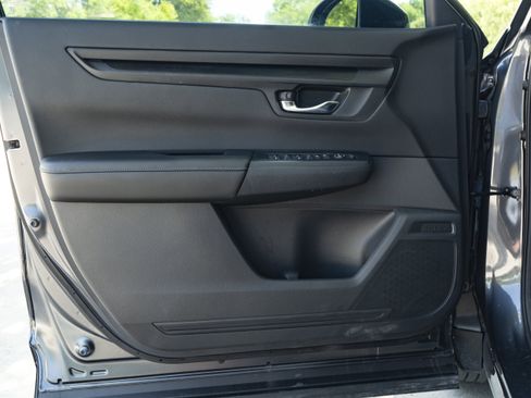 Used 2026 Honda CR-V LX image 35