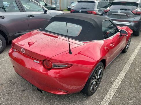 Used 2016 MAZDA MX-5 Miata Grand Touring RWD image 3