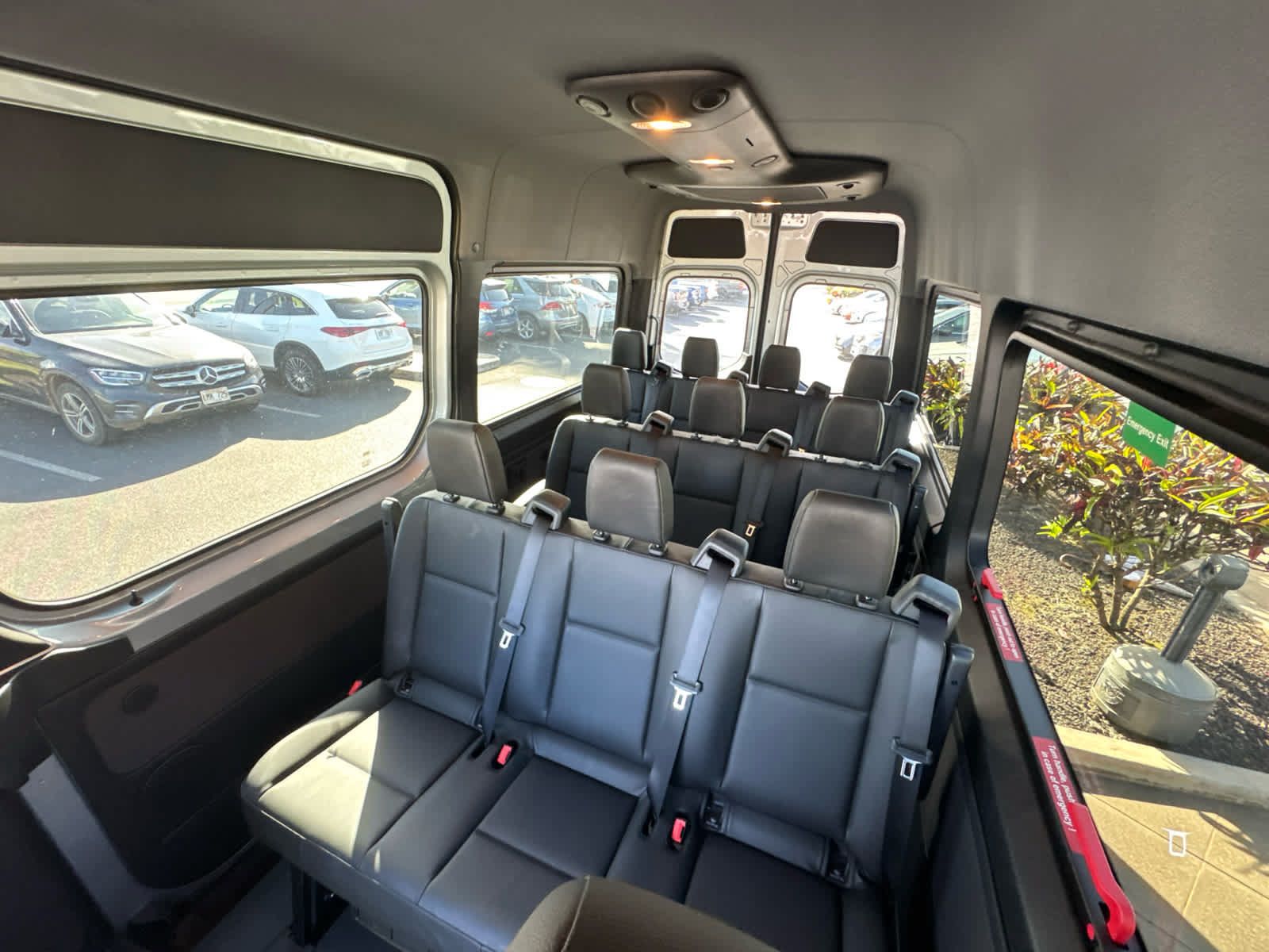 Used 2025 Mercedes-Benz Sprinter 2500 image 19