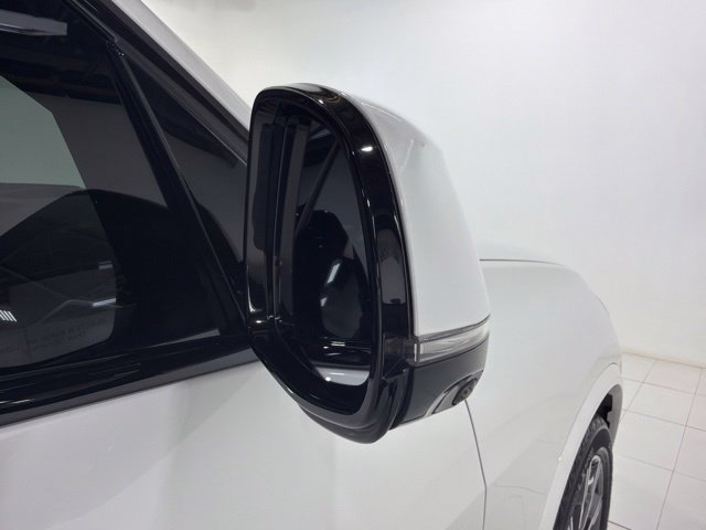 Certified 2025 BMW X5 xDrive50e w/ M Sport Package AWD/4WD image 26