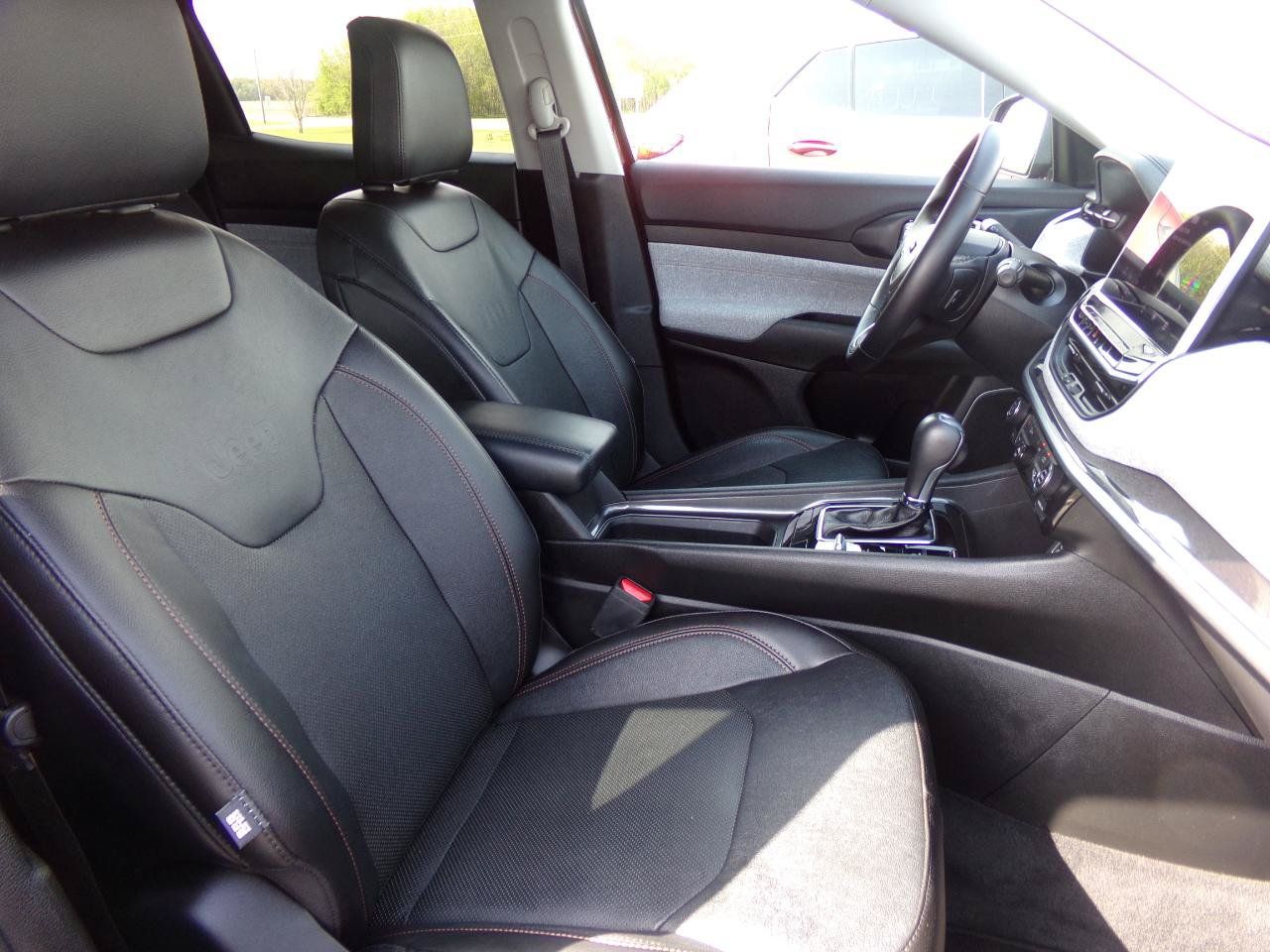 Used 2022 Jeep Compass Latitude AWD/4WD image 28