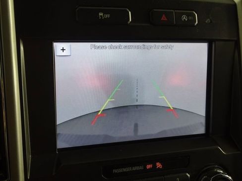 Used 2018 Ford F150 Lariat image 11