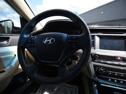 Used 2016 Hyundai Sonata Sport FWD image 14