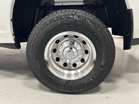 Used 2024 RAM 3500 Laramie image 63