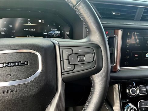 Used 2023 GMC Yukon Denali Ultimate AWD/4WD image 14
