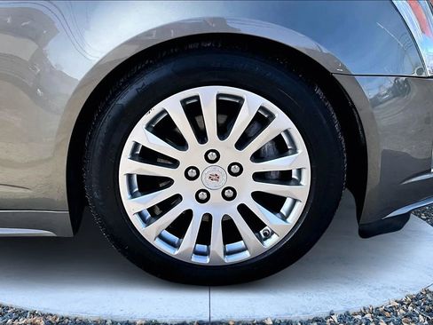 Used 2010 Cadillac CTS Performance w/ Performance Luxury Package image 8