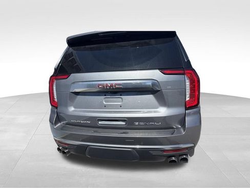 Used 2021 GMC Yukon Denali w/ Denali Premium Package AWD/4WD image 8
