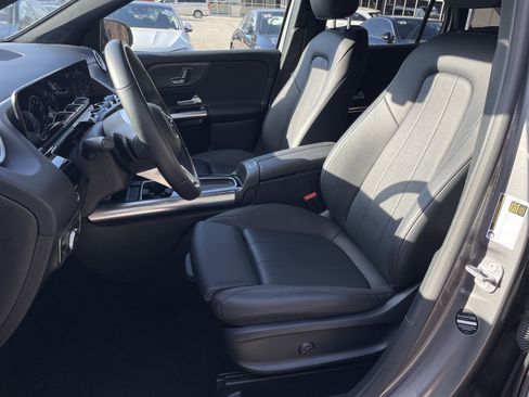 Certified 2025 Mercedes-Benz GLA 250 image 20