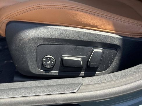 Used 2025 BMW M440i RWD image 25