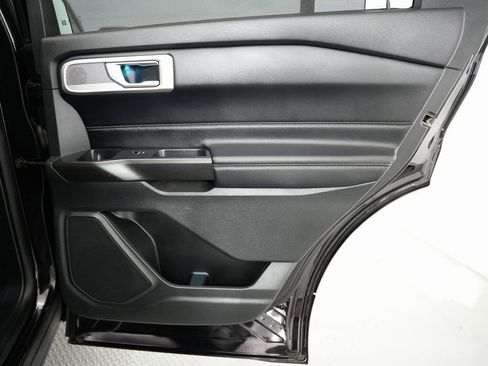 Used 2020 Ford Explorer Limited image 41