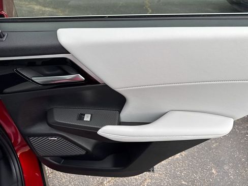New 2026 Mitsubishi Outlander SE FWD image 37