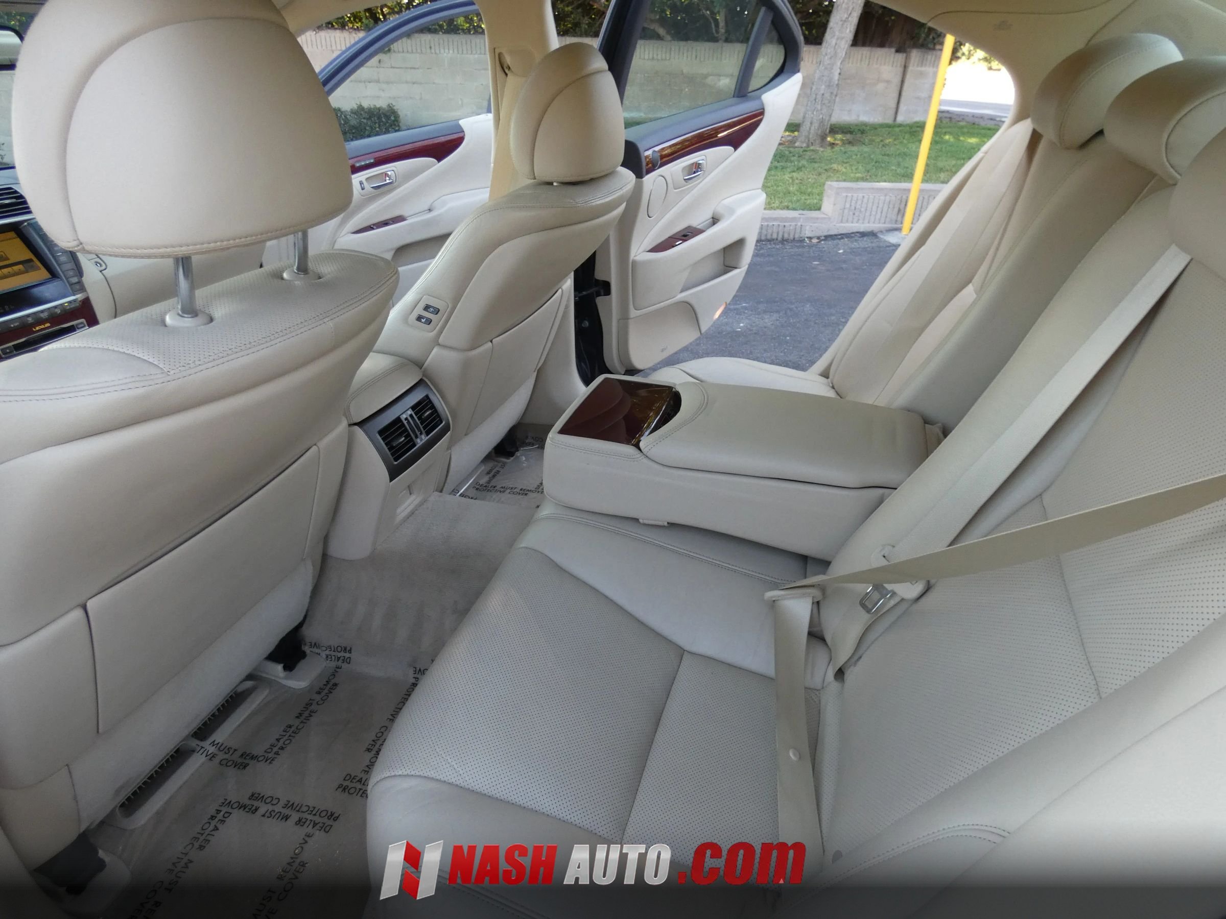 Used 2012 Lexus LS 460 w/ Luxury Value Edition RWD image 46