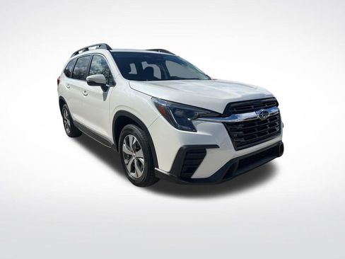 Used 2023 Subaru Ascent Premium w/ Convenience Package image 3
