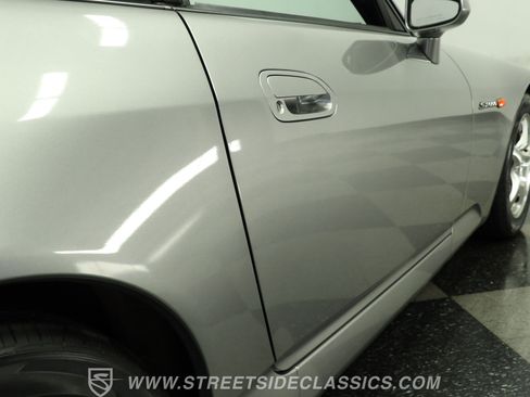 Used 2001 Honda S2000 image 27