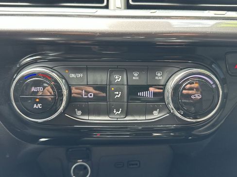 Certified 2025 Chevrolet Trax ACTIV w/ Driver Confidence Package image 28