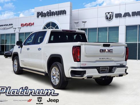 Used 2019 GMC Sierra 1500 Denali w/ Technology Package image 4