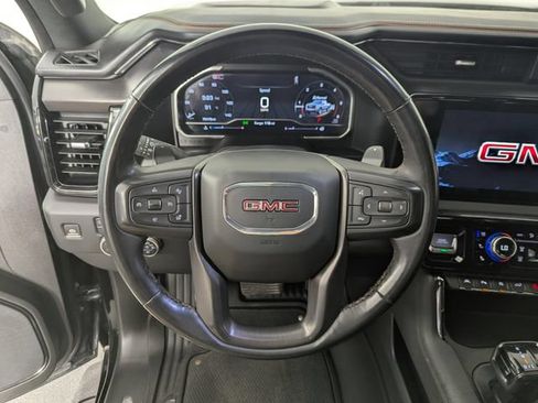 Used 2024 GMC Sierra 1500 AT4 w/ Technology Package AWD/4WD image 19