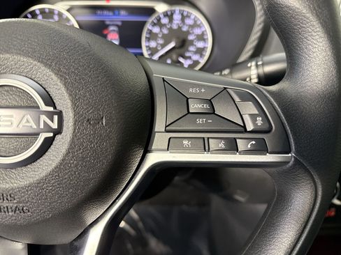 Certified 2025 Nissan Sentra SV image 14