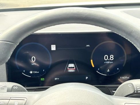 Used 2024 Hyundai Kona Limited AWD/4WD image 28