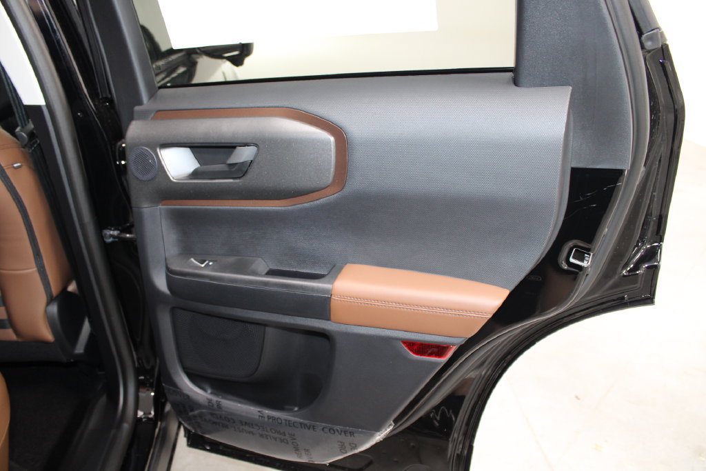 New 2026 Ford Bronco Sport Outer Banks w/ Outer Banks Tech Package+ AWD/4WD image 26