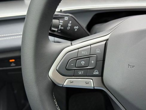 New 2026 Volkswagen Tiguan SE AWD/4WD image 26