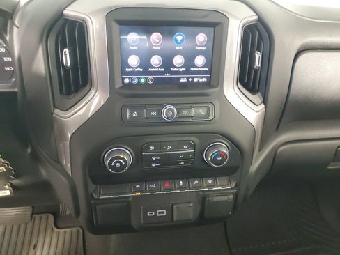 Used 2022 Chevrolet Silverado 1500 Custom RWD image 16