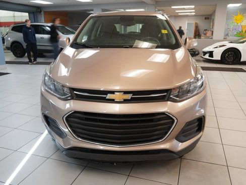 Used 2018 Chevrolet Trax LS w/ LPO, Protection Package FWD image 14
