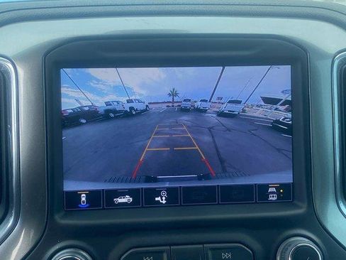 Used 2022 Chevrolet Silverado 2500 LTZ w/ LTZ Convenience Package image 20