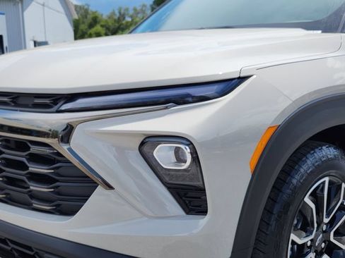 New 2026 Chevrolet TrailBlazer ACTIV w/ Convenience Package FWD image 9