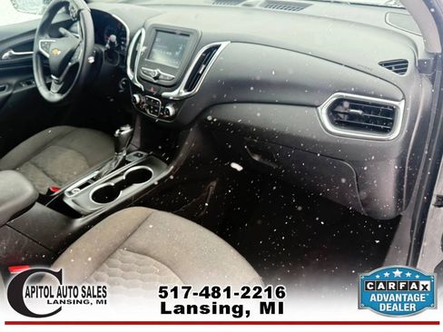 Used 2018 Chevrolet Equinox LT FWD image 18