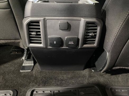 Used 2018 Ford F150 XLT w/ Equipment Group 302A Luxury AWD/4WD image 12