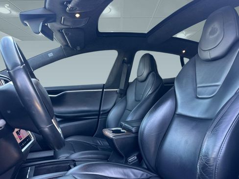 Used 2017 Tesla Model S 75 RWD image 15