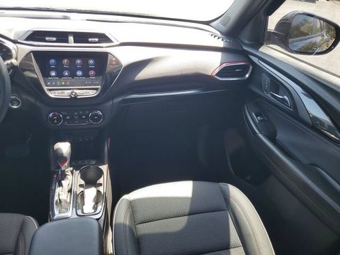 Certified 2023 Chevrolet TrailBlazer RS w/ Convenience Package AWD/4WD image 16