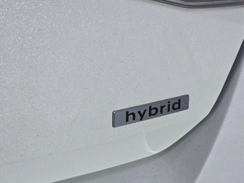 New 2026 Hyundai Elantra Sport FWD image 11