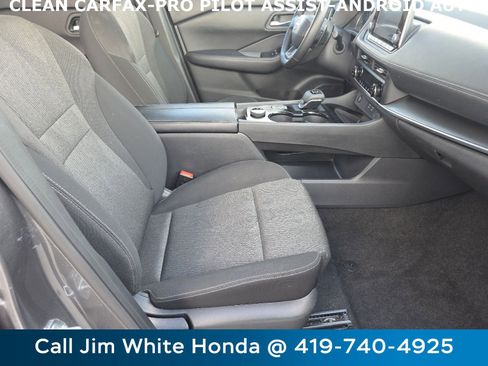 Used 2025 Nissan Rogue SV image 24