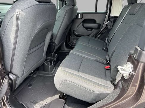Certified 2026 Jeep Wrangler Unlimited Sport AWD/4WD image 14