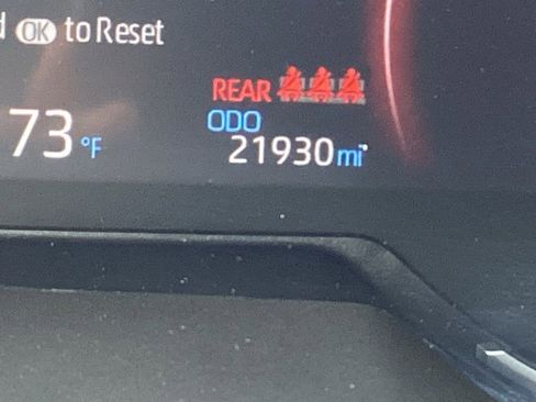 Used 2025 Toyota RAV4 XLE image 4