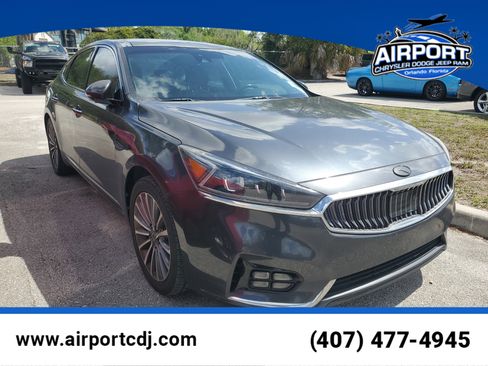 Used 2017 Kia Cadenza Technology image 1