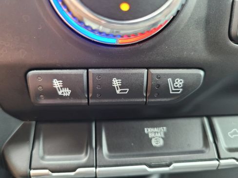 Used 2022 GMC Sierra 2500 AT4 AWD/4WD image 47