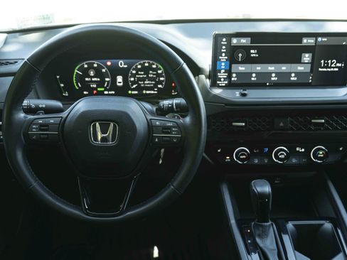 Used 2024 Honda Accord EX-L image 19
