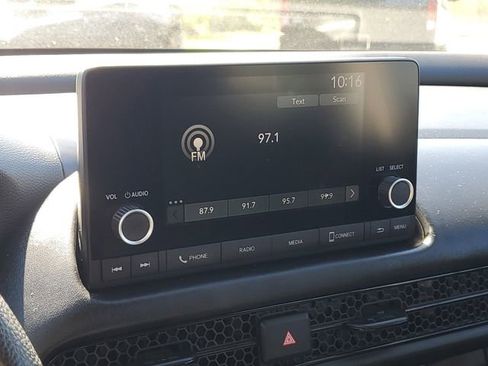 Used 2024 Honda HR-V LX image 23