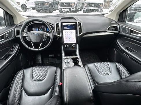 Certified 2023 Ford Edge Titanium w/ Class II Trailer Tow Package image 12