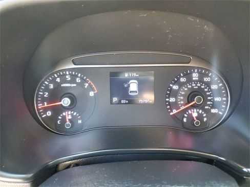 Used 2020 Kia Soul LX image 17