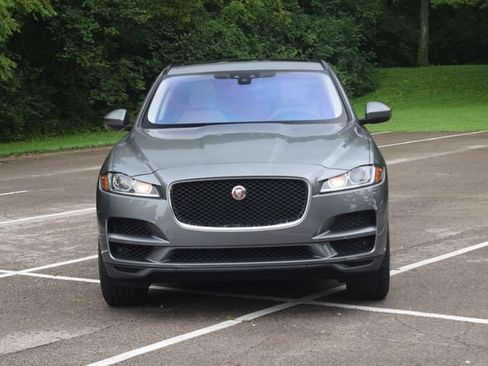 Used 2018 Jaguar F-PACE Premium AWD/4WD image 22