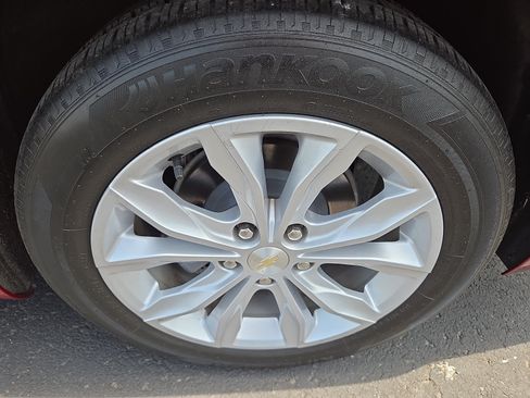 Used 2024 Chevrolet Malibu LT FWD image 10