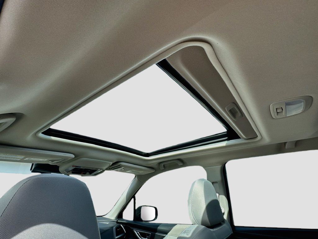 Certified 2023 Subaru Forester Premium AWD/4WD image 19